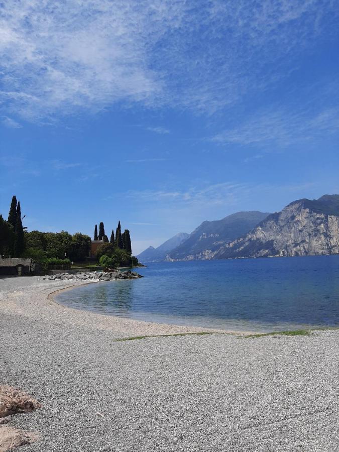 Villa Sul Lago Con Pontile Privato A Brenzone Sul Garda - Unique And Exclusive Εξωτερικό φωτογραφία