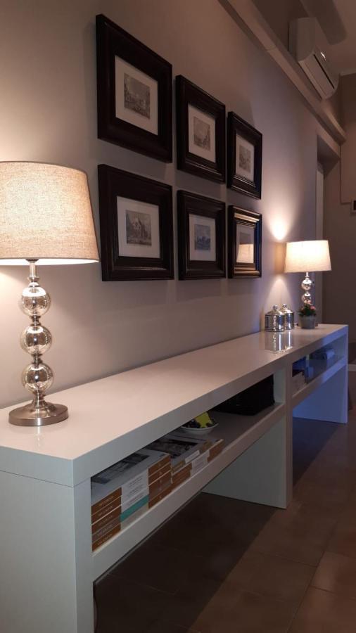 Villa Sul Lago Con Pontile Privato A Brenzone Sul Garda - Unique And Exclusive Εξωτερικό φωτογραφία