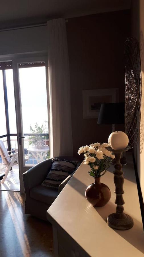 Villa Sul Lago Con Pontile Privato A Brenzone Sul Garda - Unique And Exclusive Εξωτερικό φωτογραφία
